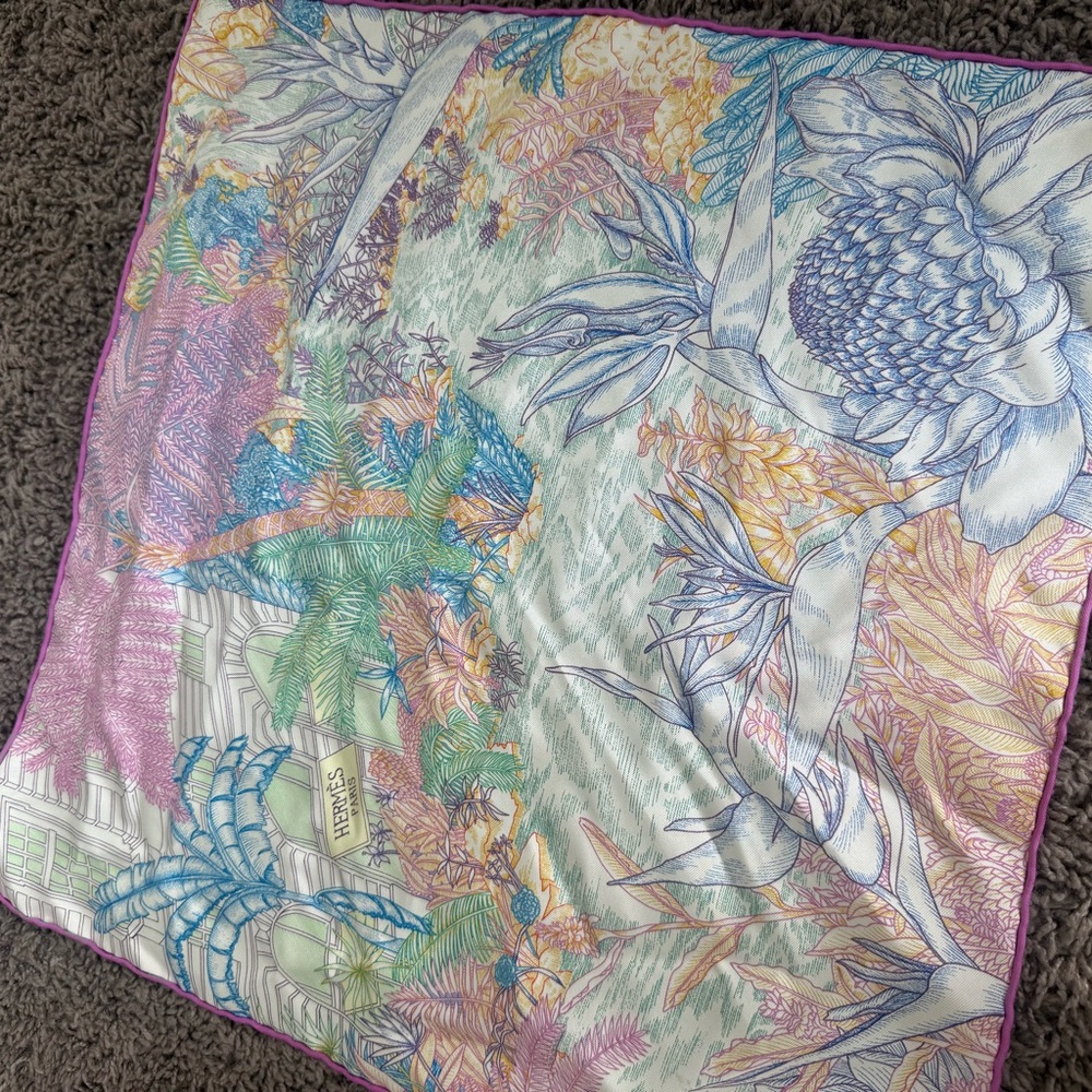 Hermes Vibrant silk handkerchief - Picture 4 of 6